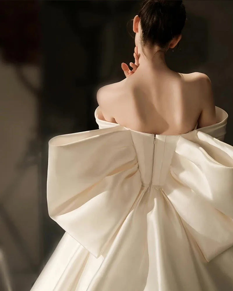 Bow Satin Wedding Dresses