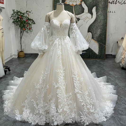 Elegant, Simple Style Bridal Gowns