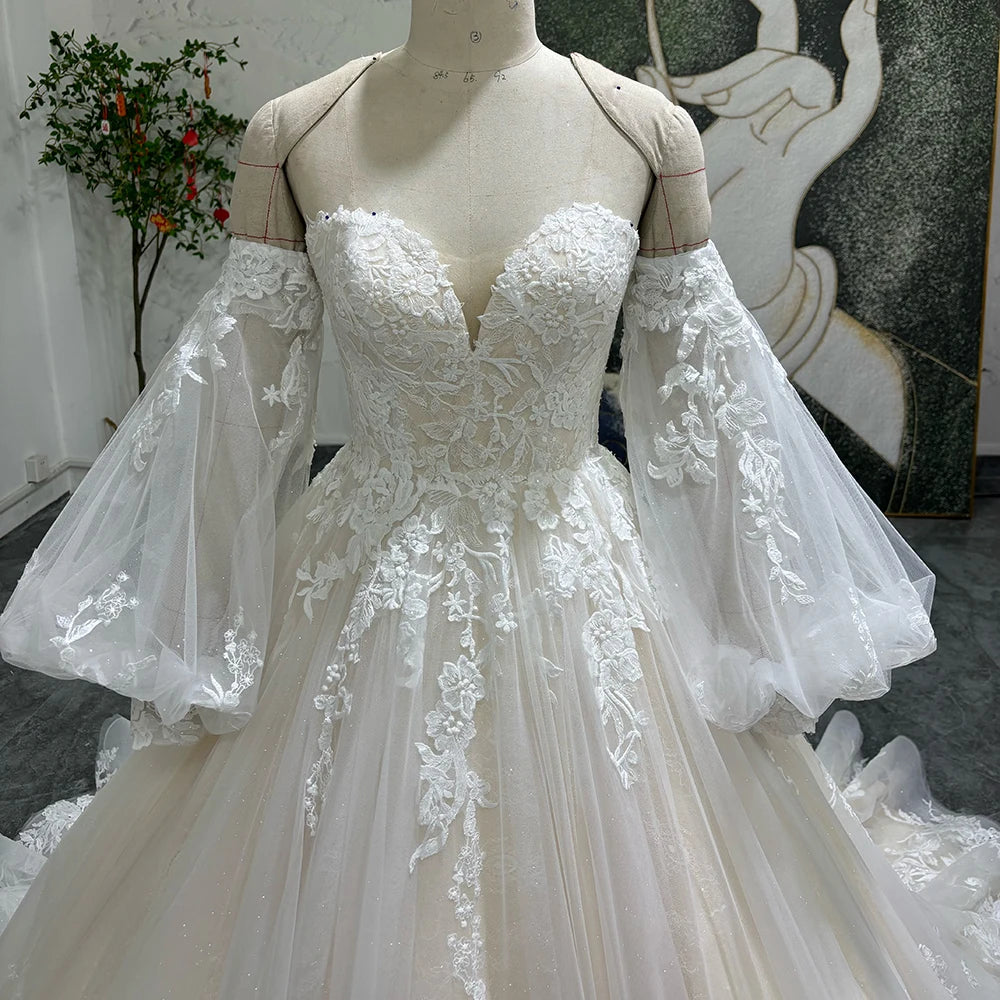 Elegant, Simple Style Bridal Gowns